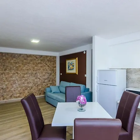 Paula - One Bedroom With Shared Terrace Apartamento Dubrovnik